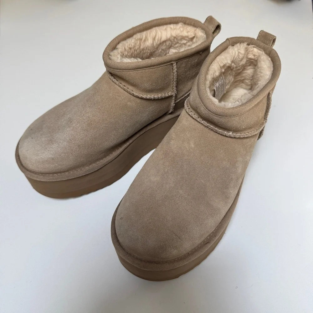 Ugg Classic Ultra Mini Platform